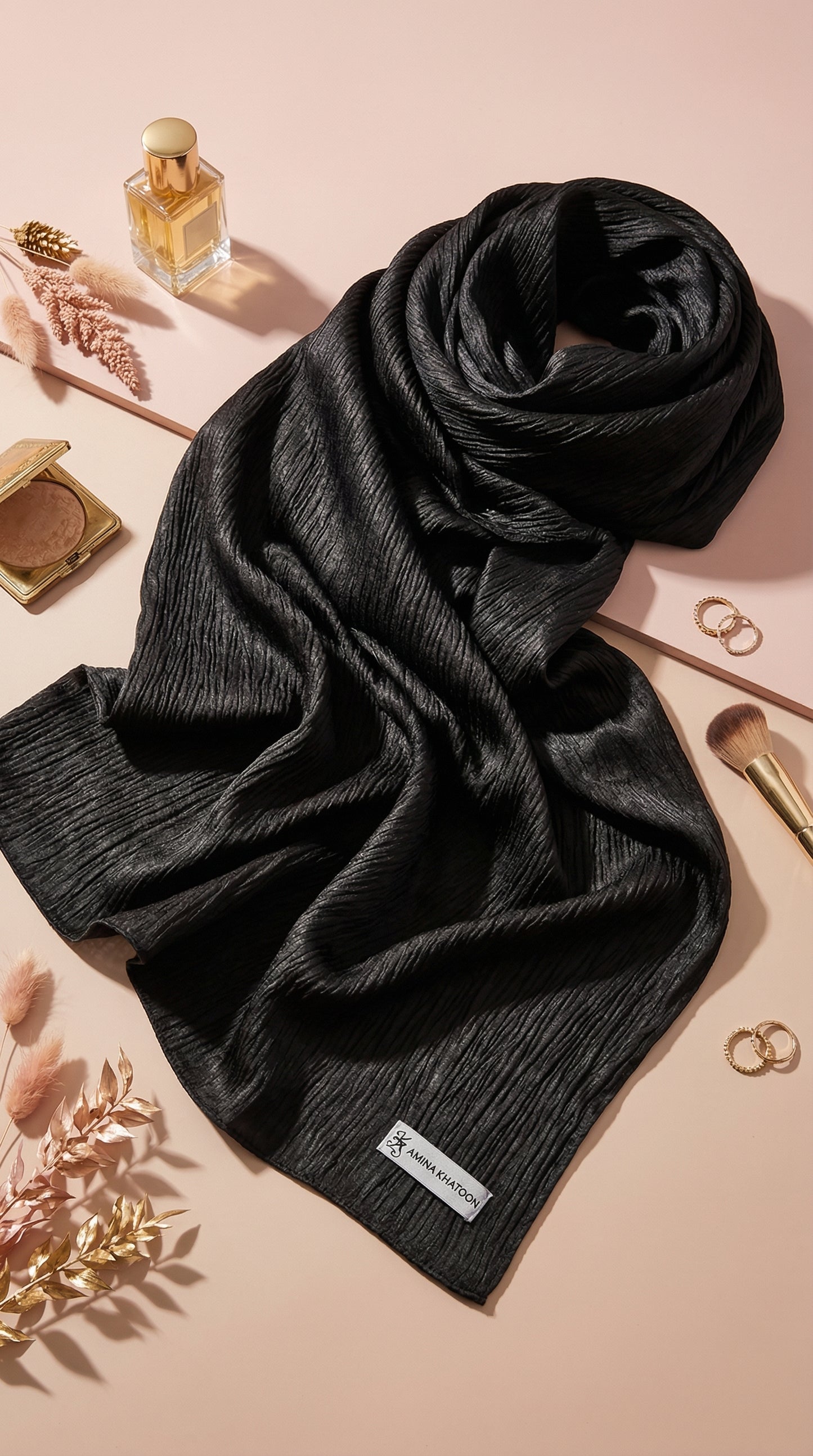BLACK WRINKLE SILK SCARF